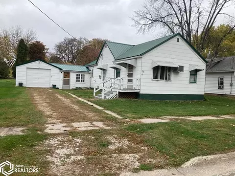 706 Walnut St, Scranton, IA 51462