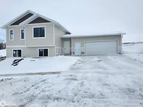 1208 N 16th St, Denison, IA 51442