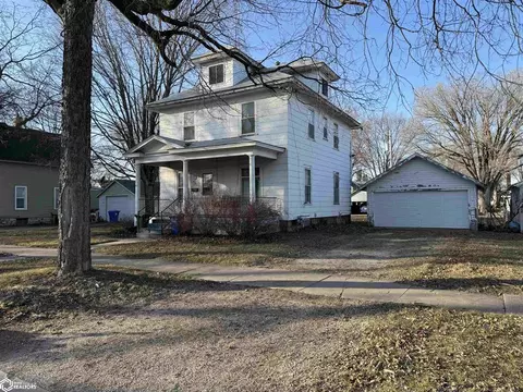 307 8th Ave, Charles City, IA 50616