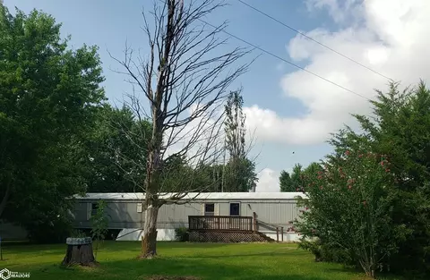 111 Short St W, Numa, IA 52544