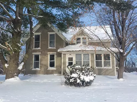 1021 James St, Webster City, IA 50595