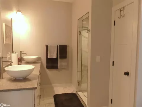 1420 E 11th St, Carroll, IA 51401 photo 24