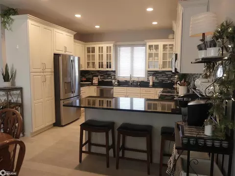 1420 E 11th St, Carroll, IA 51401 photo 9