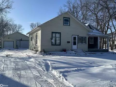 912 1st Ave SE, Clarion, IA 50525