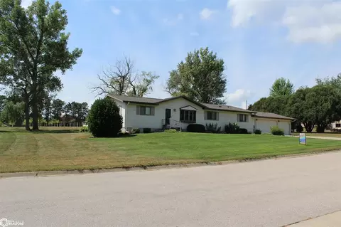 Exterior - 23 17th Ave, Hampton, IA 50441 photo 4 of 4