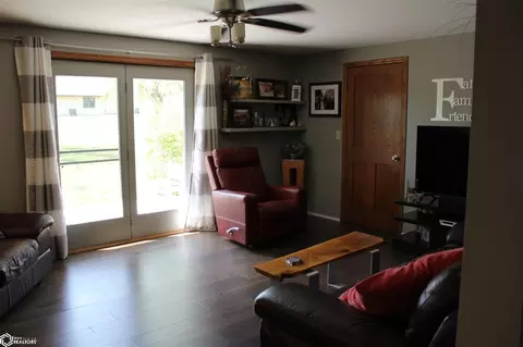 Living - 23 17th Ave, Hampton, IA 50441 photo 4 of 5