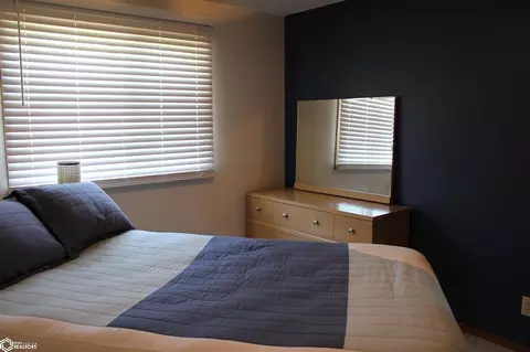 Bedroom - 23 17th Ave, Hampton, IA 50441 photo 3 of 10