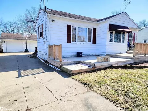 2670 Clearview St, Ottumwa, IA 52501
