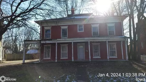 302 E Burlington Ave, Fairfield, IA 52556