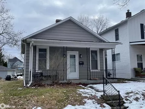 708 S Leebrick St, Burlington, IA 52601
