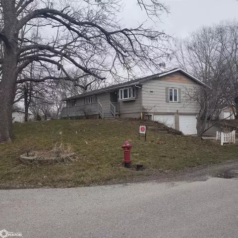 680 Warsaw St, Nauvoo, IL 62354
