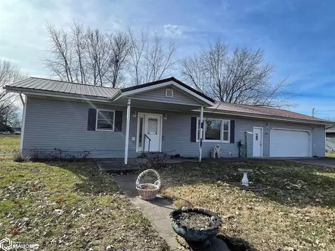 Exterior - 1202 E Grant St, Centerville, IA 52544 photo 4 of 10