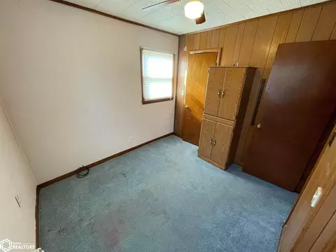 Bedroom - 1202 E Grant St, Centerville, IA 52544 photo 2 of 3