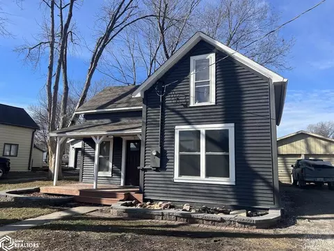 145 N Hull, Truro, IA 50257