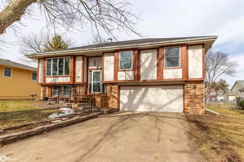 4621 Merced St, Des Moines, IA 50310