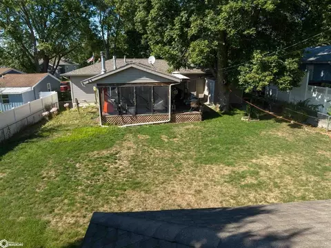 View/Area - 918 E 3rd St, Vinton, IA 52349 photo 1 of 2
