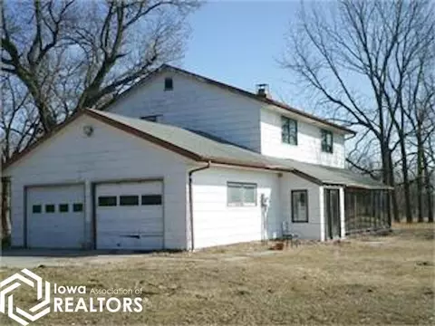 14691 N 30th Ave E, Grinnell, IA 50112
