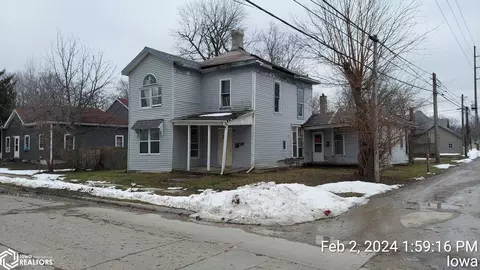 204 E Hempstead Ave, Fairfield, IA 52556