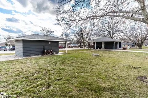 Exterior - 501 E Maple Ave, Conrad, IA 50621 photo 12 of 13