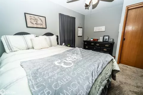 Bedroom - 501 E Maple Ave, Conrad, IA 50621 photo 2 of 9