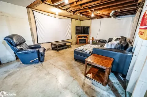 Other - 501 E Maple Ave, Conrad, IA 50621 photo 4 of 12