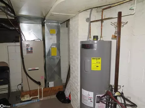 Other - 715 2nd NE, Hampton, IA 50441 photo 3 of 5