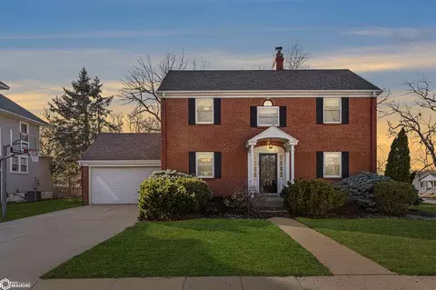 301 S Walnut, Mount Pleasant, IA 52641