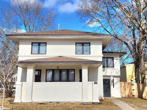 114 4th St NW, Mason City, IA 50401