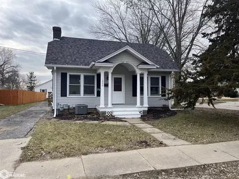 1230 Greenwood Dr, Ottumwa, IA 52501