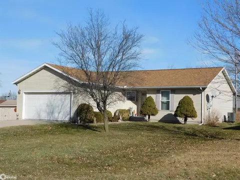 507 S Poplar St, Creston, IA 50801