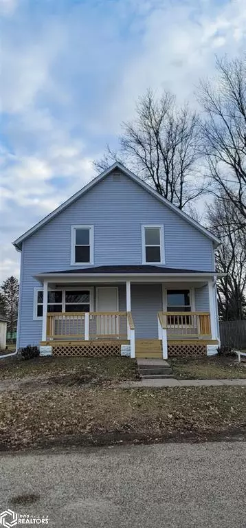 208 E 2nd St, Orient, IA 50858