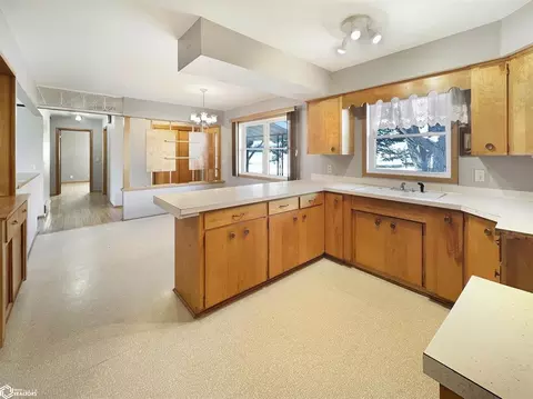 Kitchen - 1601 Terrace Blvd, Hampton, IA 50441 photo 1 of 3