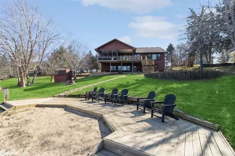 1223 Frontier Rd, Ellston, IA 50074