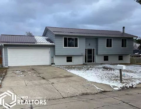 2010 S 4th Ave, Marshalltown, IA 50158
