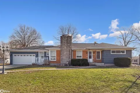 317 S Newland St, New London, IA 52645