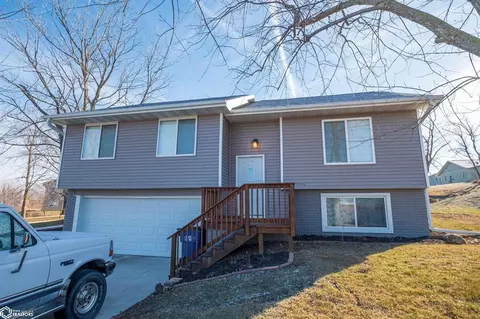 2602 S 2nd Ave, Marshalltown, IA 50158