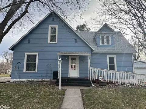 304 N Walnut St, New London, IA 52645
