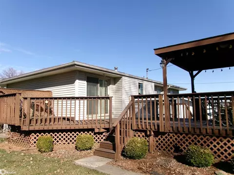 Exterior - 609 E 20th St, Atlantic, IA 50022 photo 7 of 14