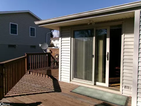 Exterior - 609 E 20th St, Atlantic, IA 50022 photo 10 of 14