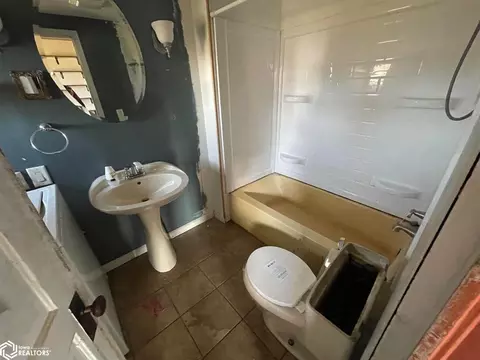 Bath - 224 Academy St, Cameron, IL 61423 photo 1 of 1