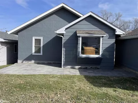 Exterior - 512 N Main St, Centerville, IA 52544 photo 7 of 11