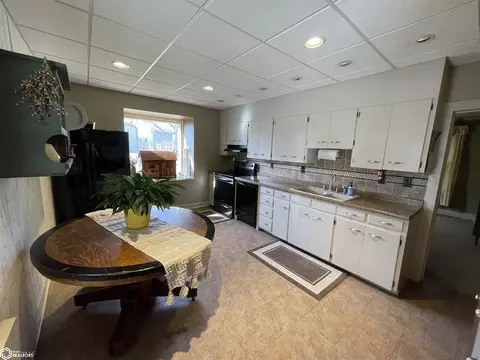 Other - 512 N Main St, Centerville, IA 52544 photo 1 of 12