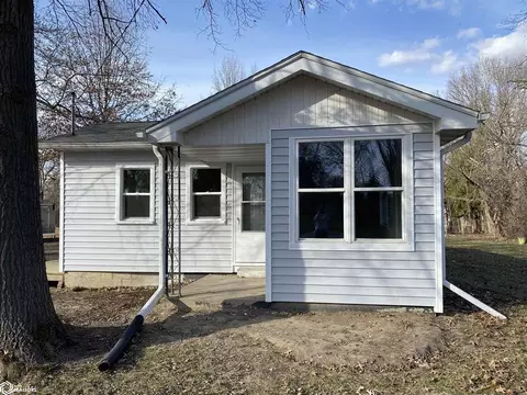 2316 Vineyard St, Burlington, IA 52601