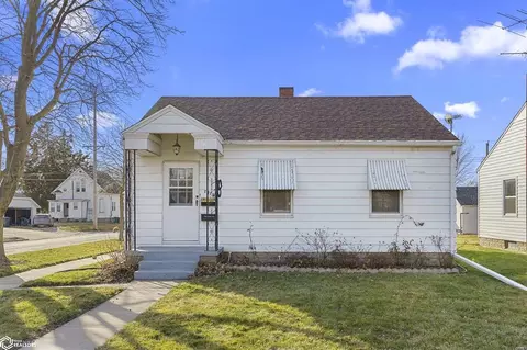 2029 S 12th St, Burlington, IA 52601