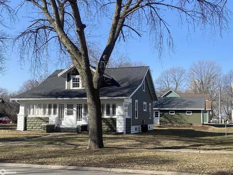 305 S Summit Ave, Bancroft, IA 50517