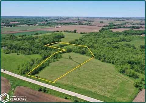 Sawyer Rd., Central City, IA 52214
