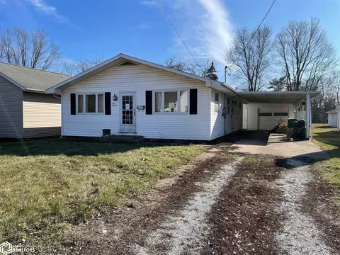 911 W Jefferson St, Macomb, IL 61455