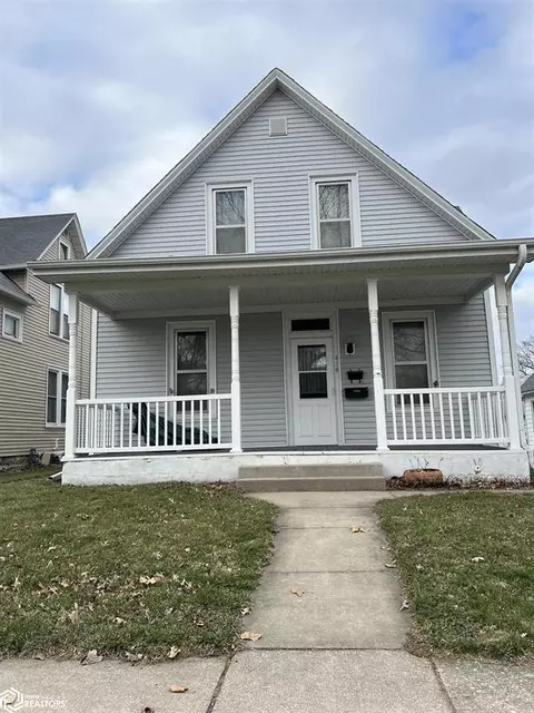 414 E Wheeler St, West Burlington, IA 52655