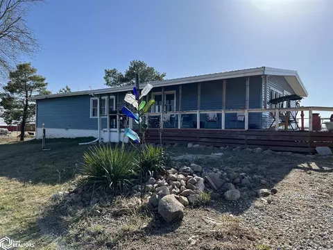 2115 Yellow Rose Ave, Murray, IA 50174