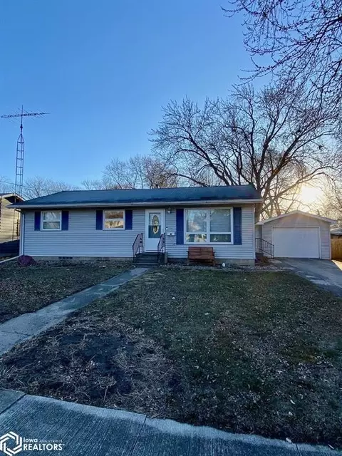 412 3rd Ave NE, Belmond, IA 50421